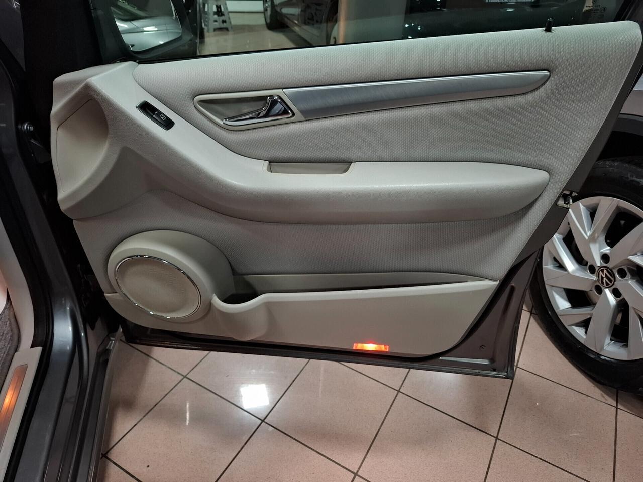 Mercedes A 160 Premium Automatico Neopatentato