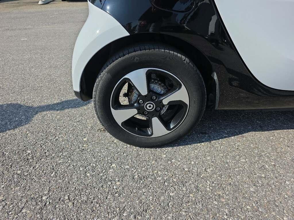 Smart fortwo 22kW EQ Passion