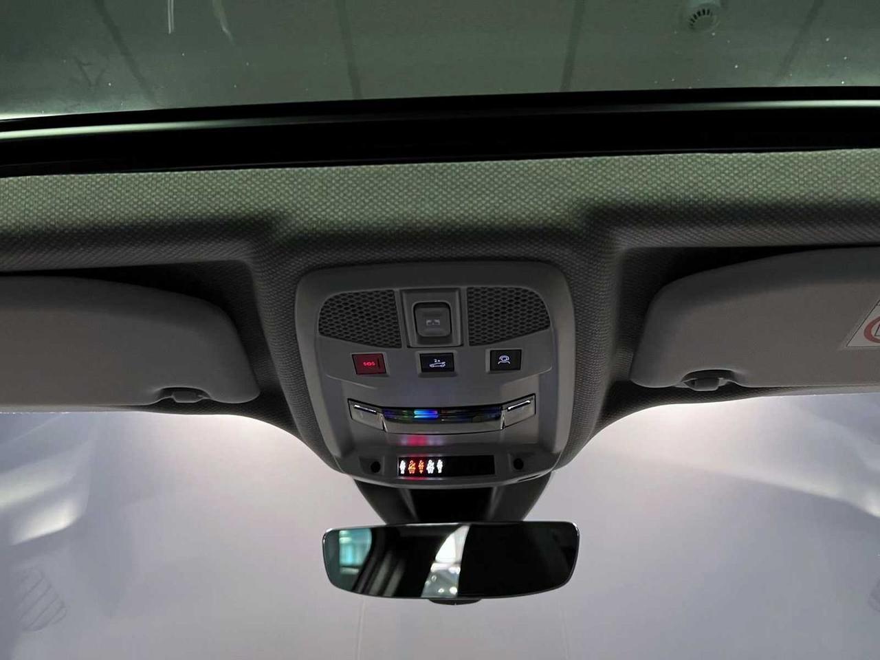 Jeep Avenger 1.2 Turbo 101CV Summit #9371