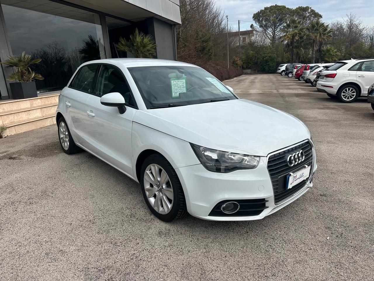 Audi A1 1.6 TDI S line edition plus NEOPATENTATI