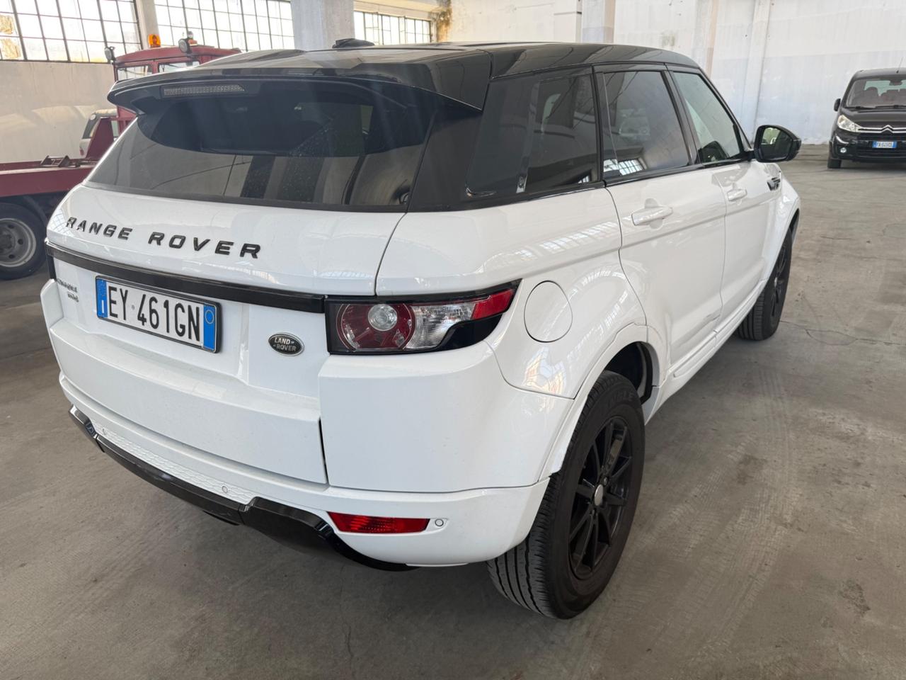 Land Rover Range Evoque 2.2 TD4 5p. British Edition Dynamic