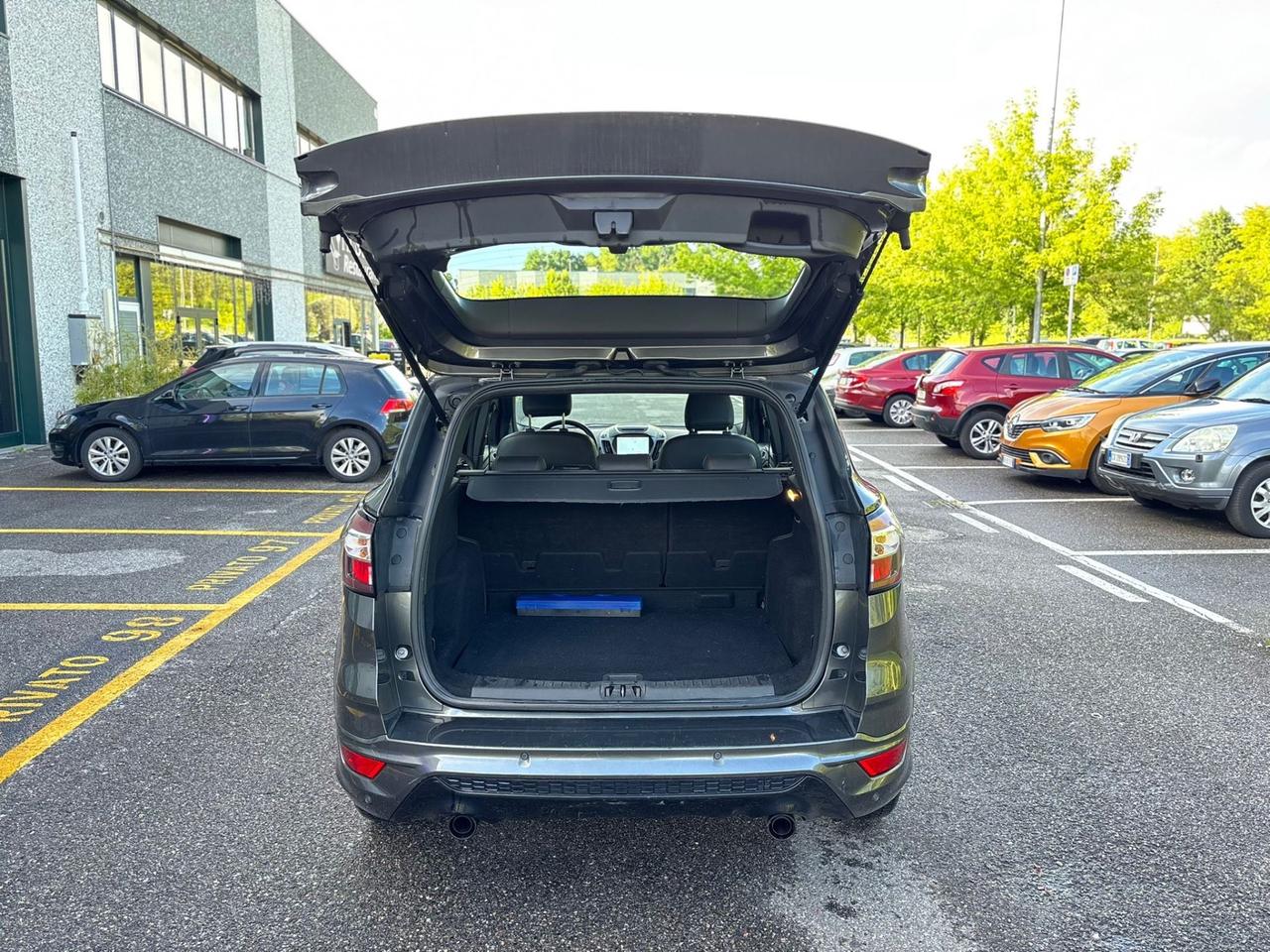 Ford Kuga 1.5 EcoBoost 120 CV S&S 2WD ST-Line