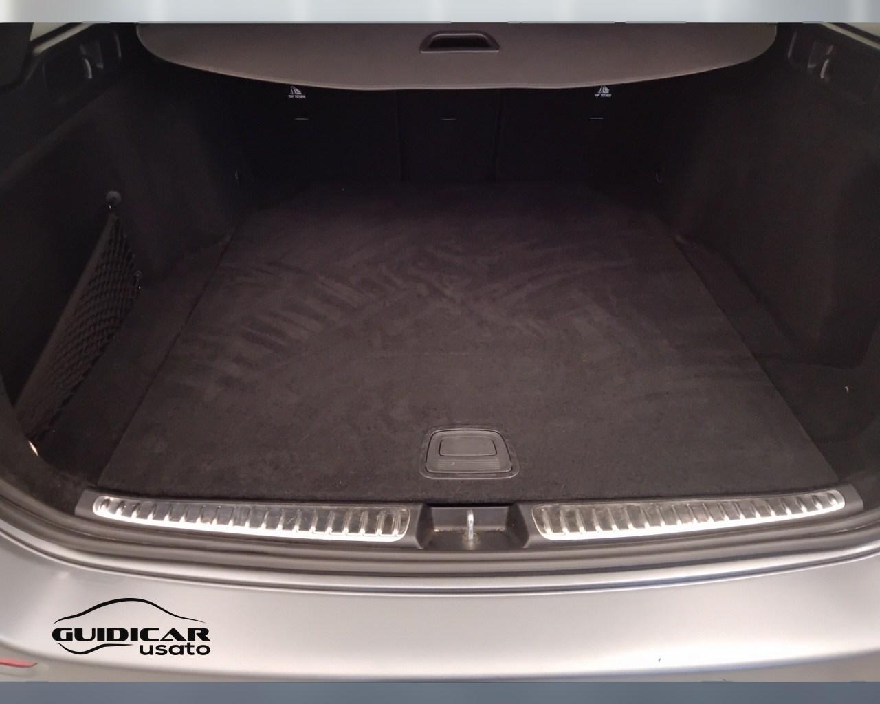 Mercedes-Benz Classe C-S206 SW 2021 - C SW 300 d mhev Premium Plus auto