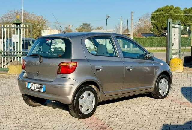 Toyota Yaris 5p 1.0 Expo c/clima