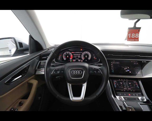 AUDI Q8 45 TDI quattro tiptronic