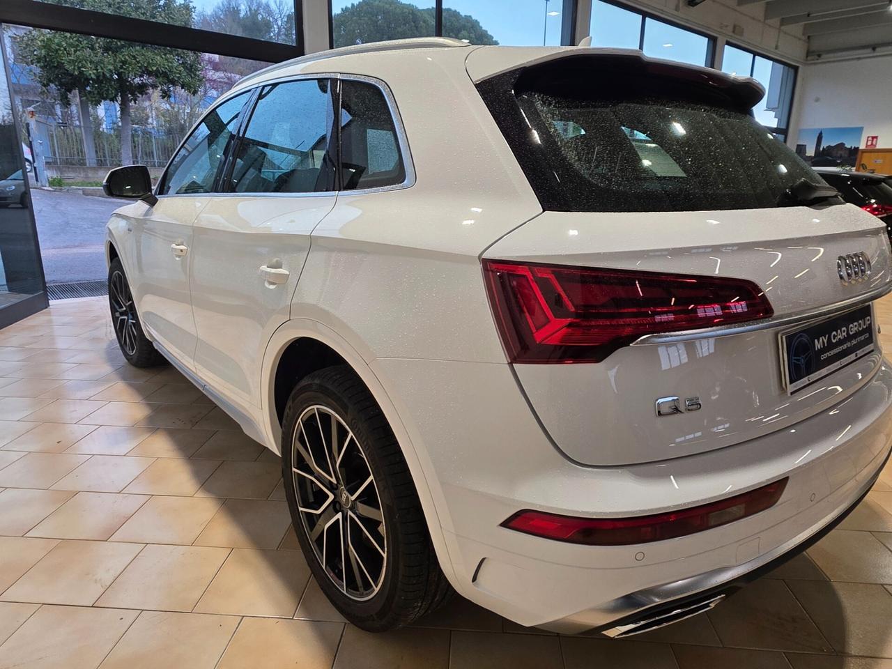 Audi Q5 40 TDI 204 CV quattro S tronic line plus