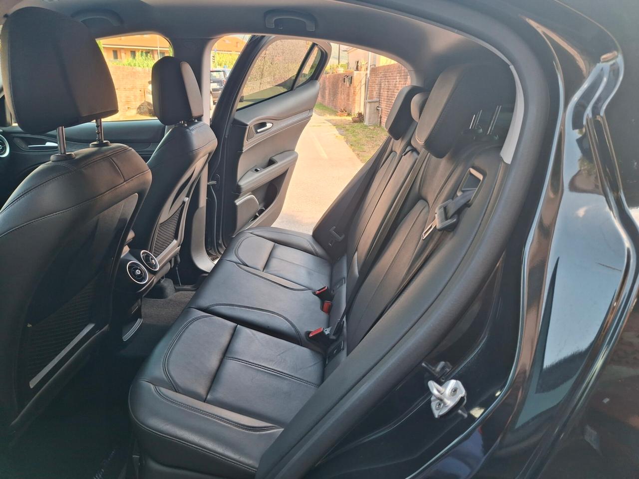 Alfa Romeo Stelvio 2.2 Turbodiesel 210 CV AT8 Q4 Ti