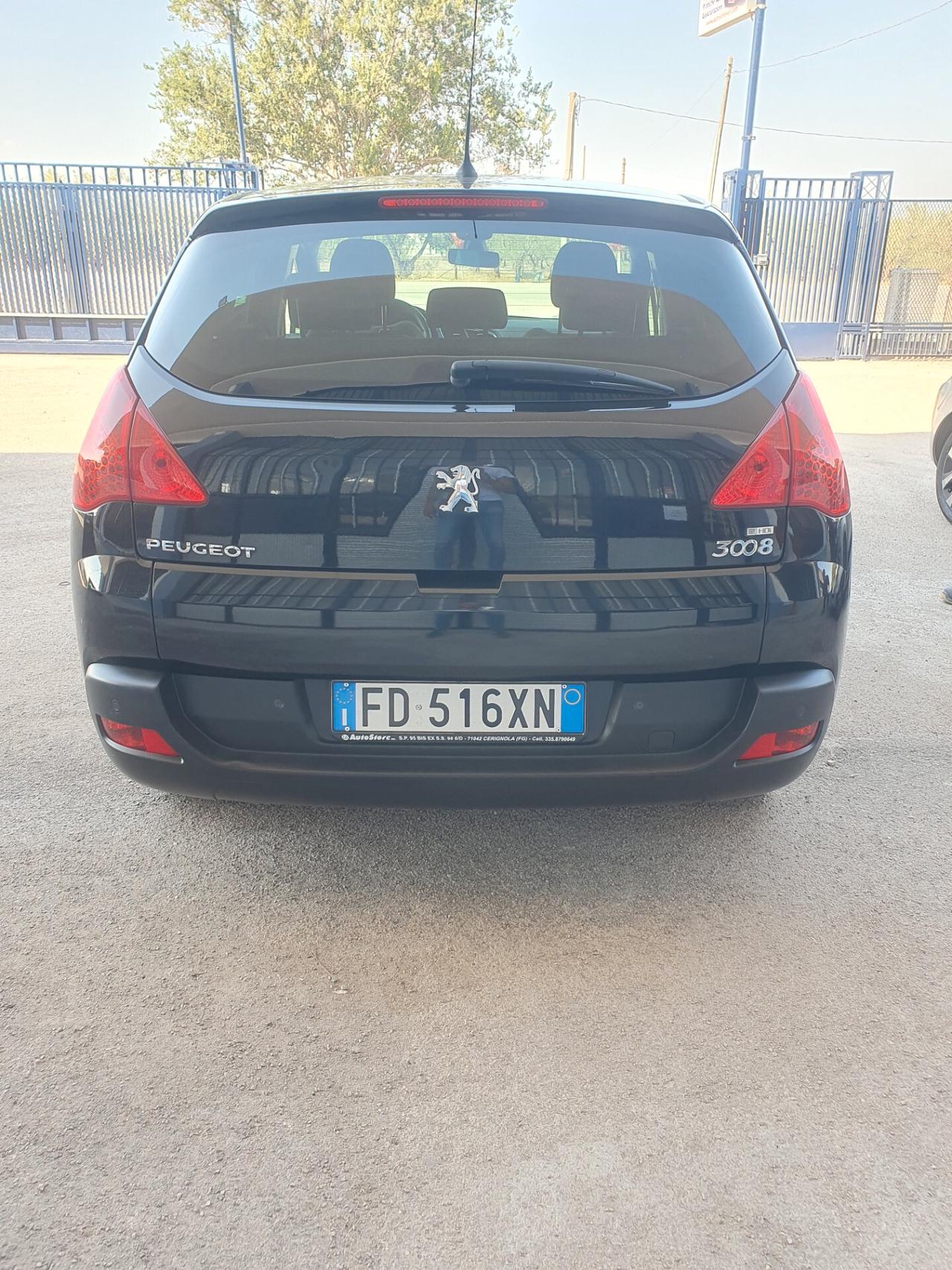 Peugeot 3008 1.6 e-HDi 115CV cambio robotizzato Stop&Start Allure - USATO