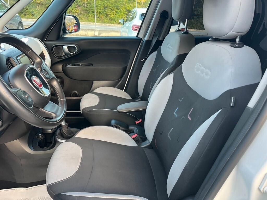 Fiat 500L Living 1.6 Multijet 120 CV tetto nero