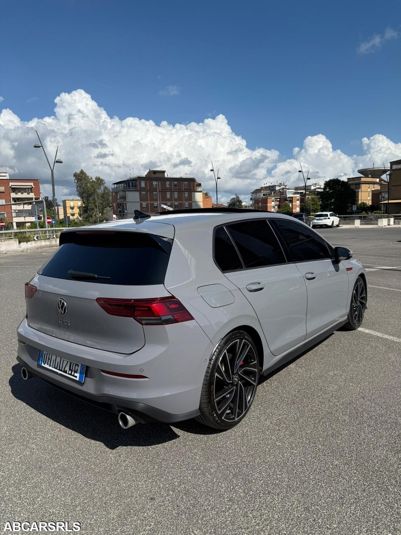 VOLKSWAGEN - Golf VIII - GTI Perf. 2.0 245CV TSI D