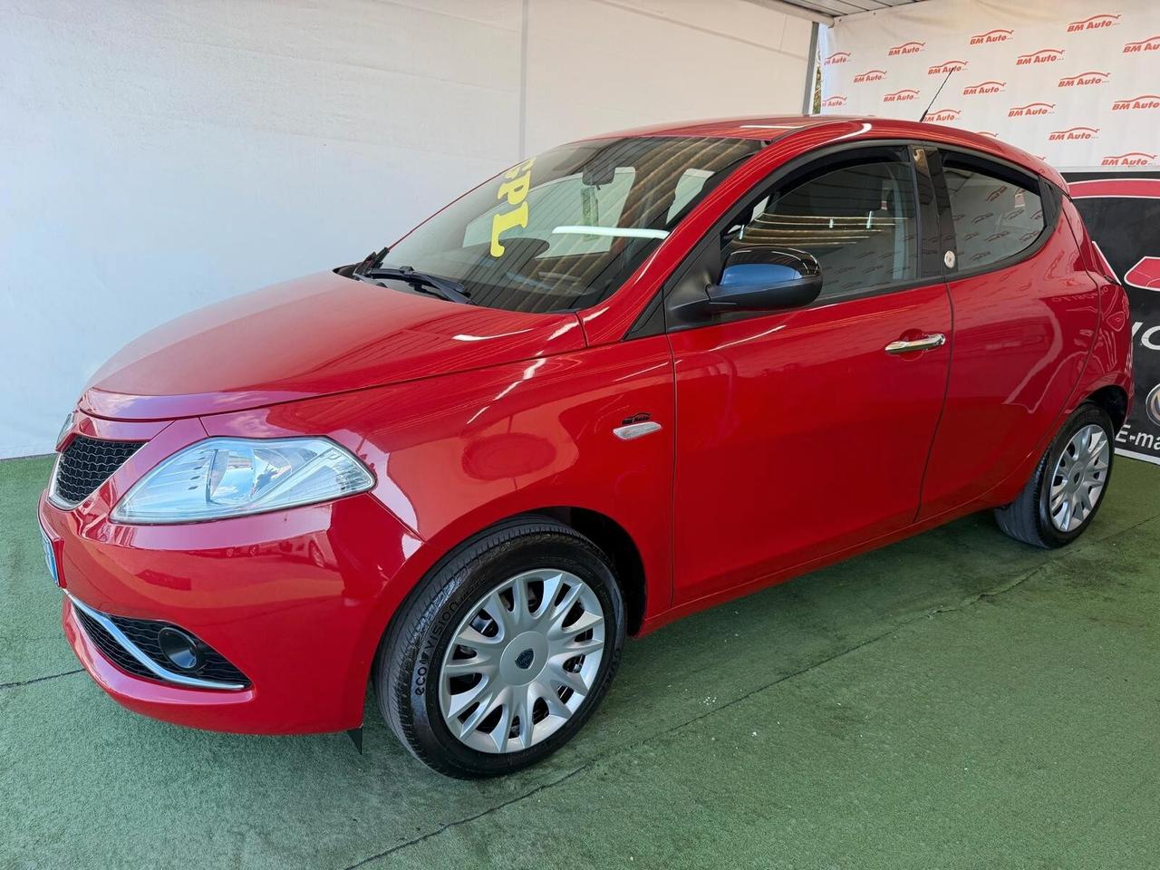LANCIA YPSILON 1.2 BENZ/GPL 70CV ECOCHIC