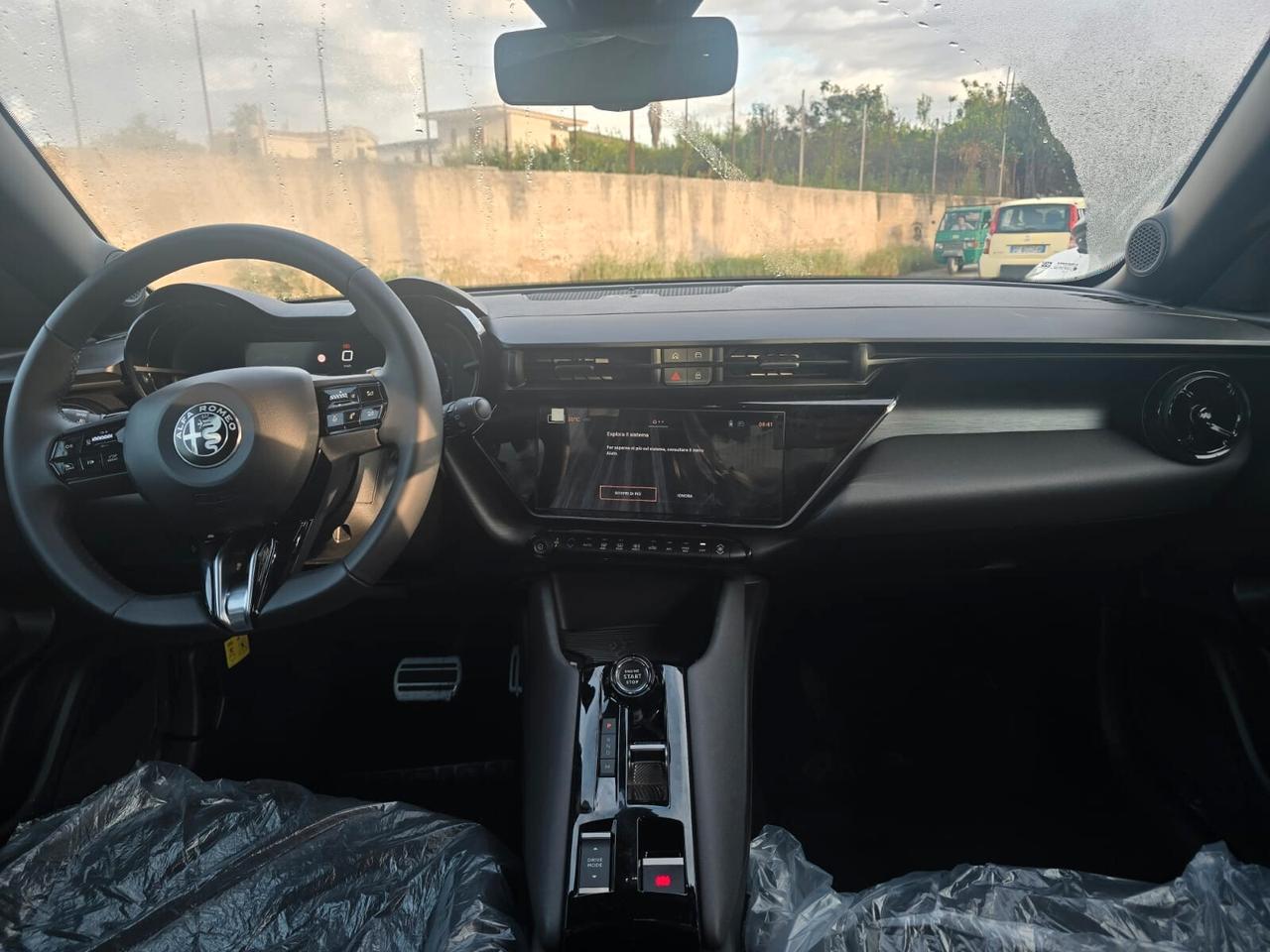 ALFA JUNIOR 1.2 136CV EDCT6 HYBRID SPECIALE
