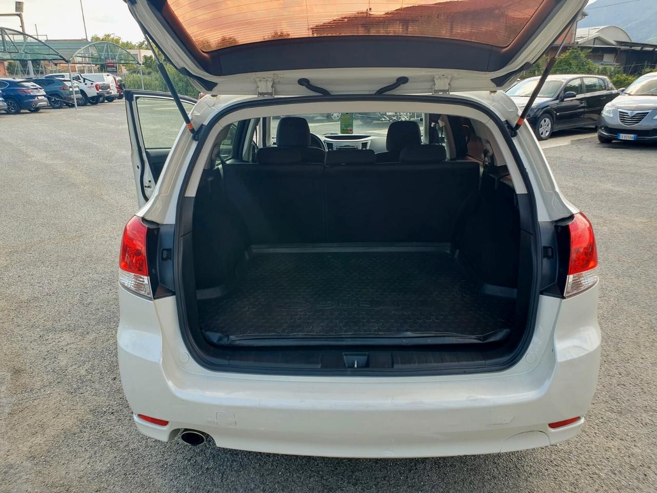 Subaru Legacy 2.0D SW Trend
