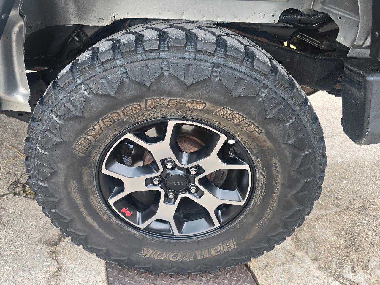 Jeep Wrangler Unlimited 2.8 CRD DPF Sahara Auto