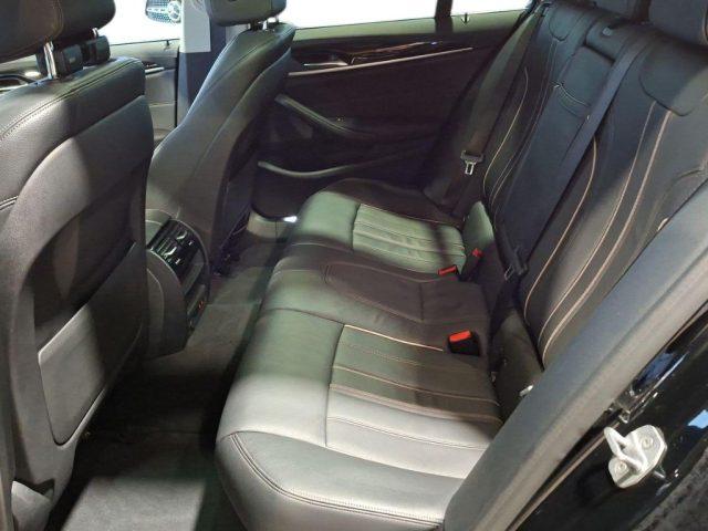 BMW 520 d 48V Touring Luxury Aut. + Tetto apr.