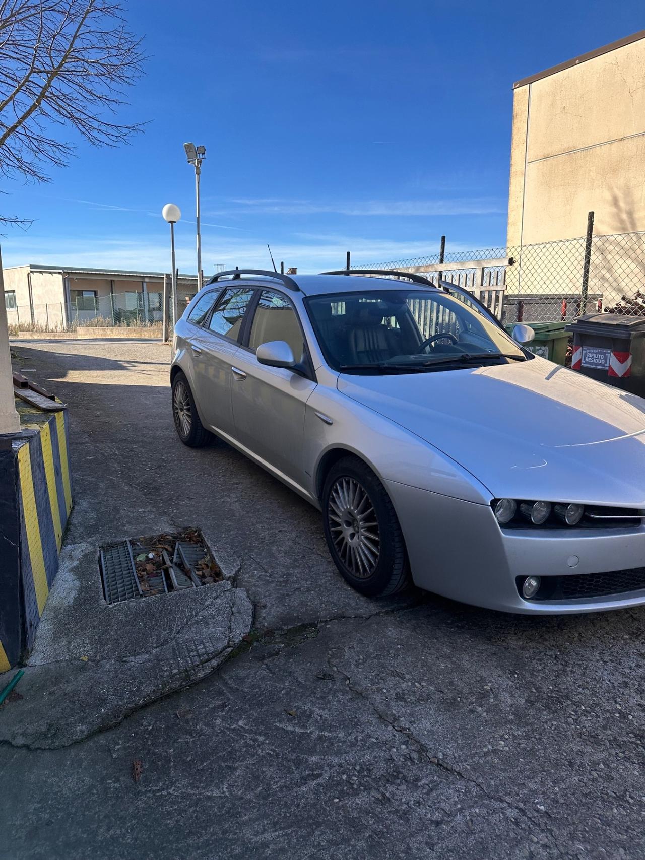 Alfa Romeo 159 1.9 JTDm Distinctive