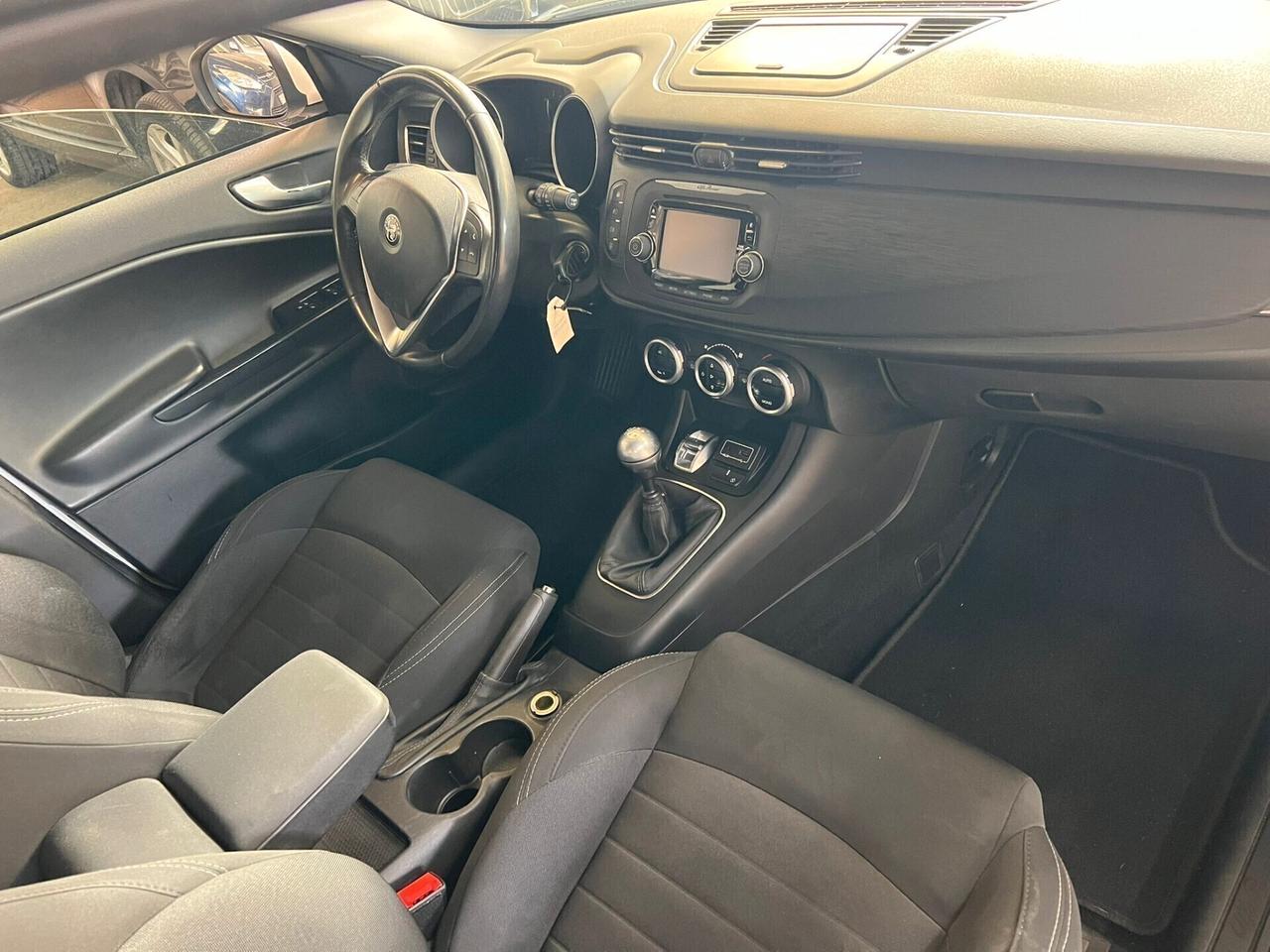 Alfa Romeo Giulietta Giulieta 2016