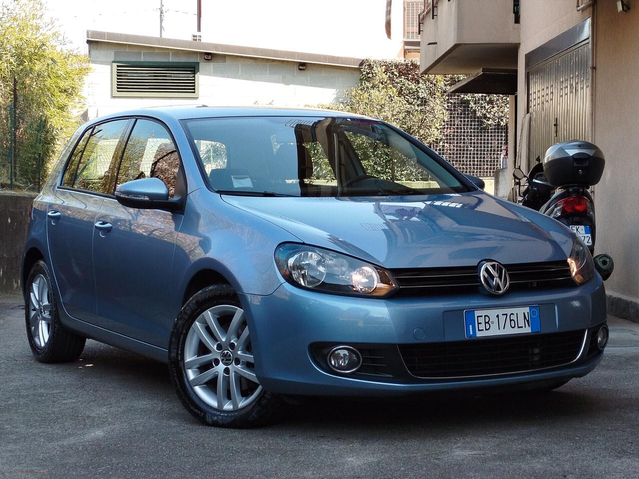 Volkswagen Golf 2.0 TDI 140cv Highline / 76.000km