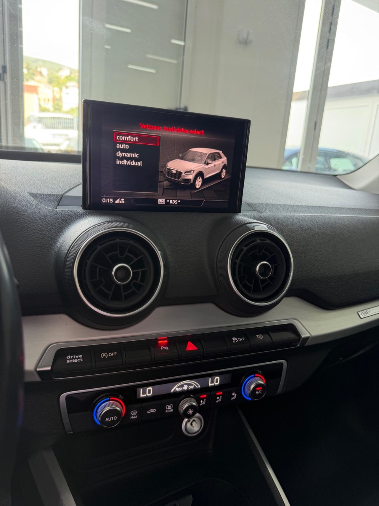 Audi Q2 30 TDI S line Edition FINANZIABILE