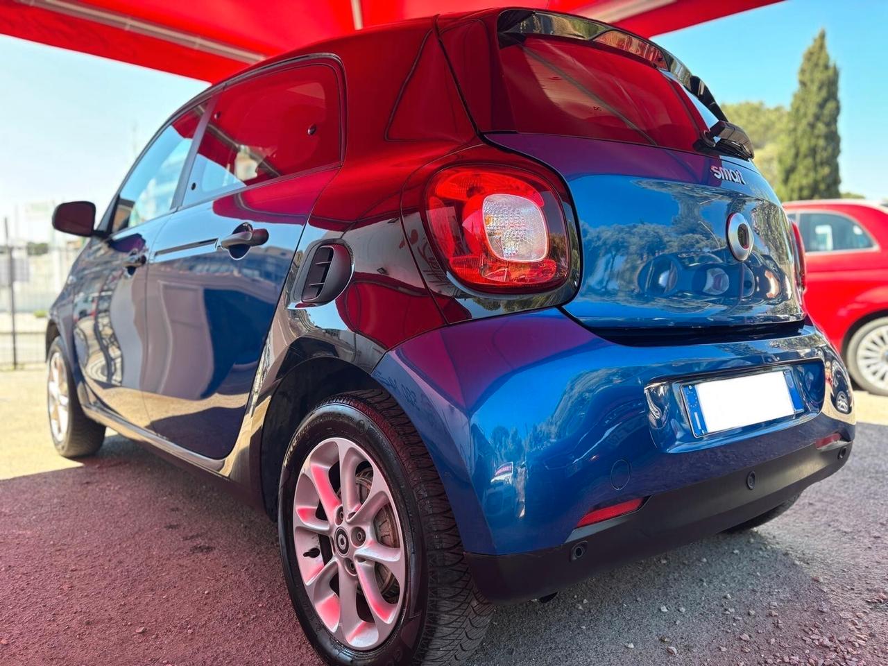Smart ForFour 70 1.0 Passion *NEOPATENTATI*OTTIME CONDIZIONI