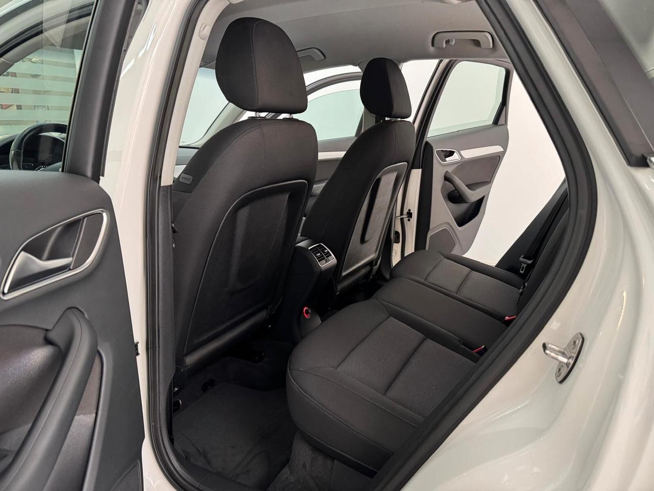Audi Q3 2.0 TDI 120/CV Business 2018