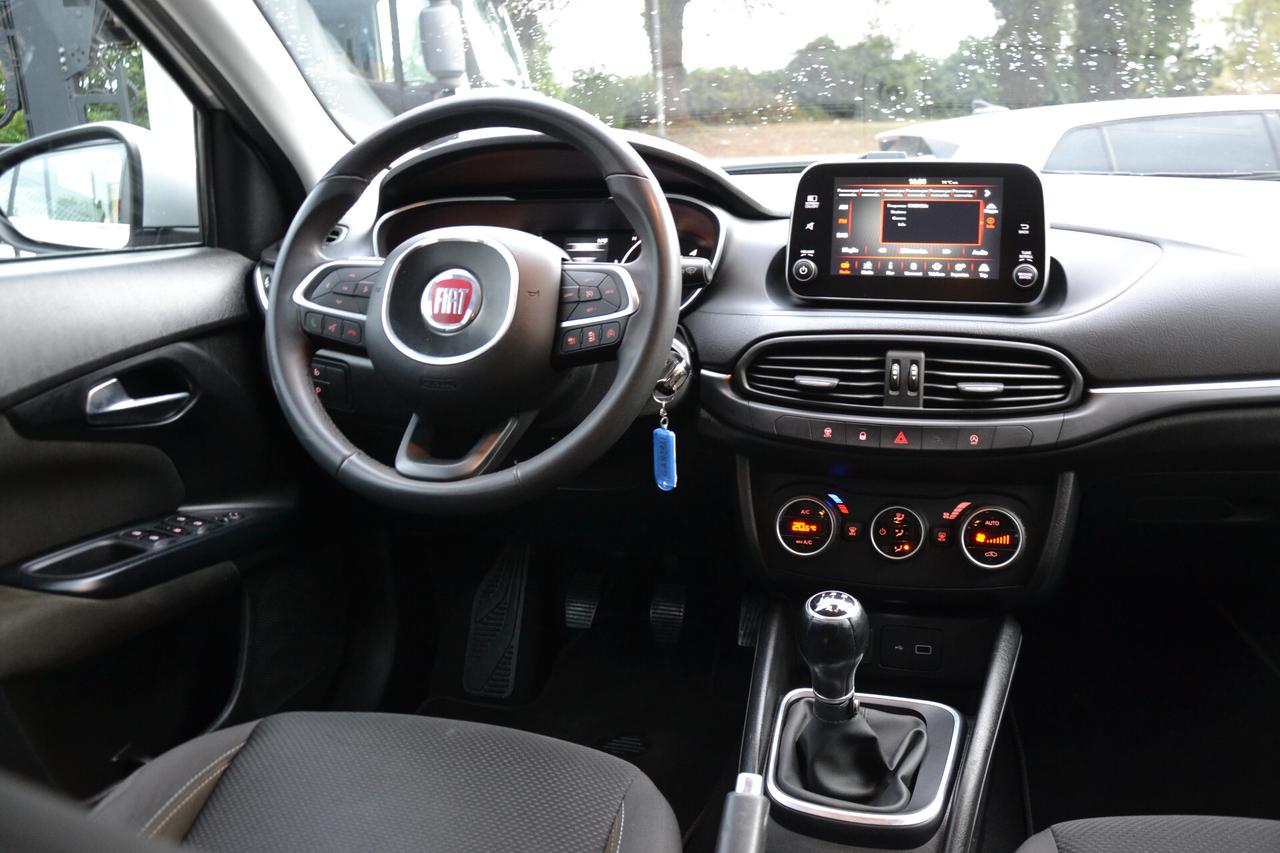Fiat Tipo 1.3 MJT 95CV NAVI+PDC+CRUISE ADATT.+CERCHI+LED+TEL