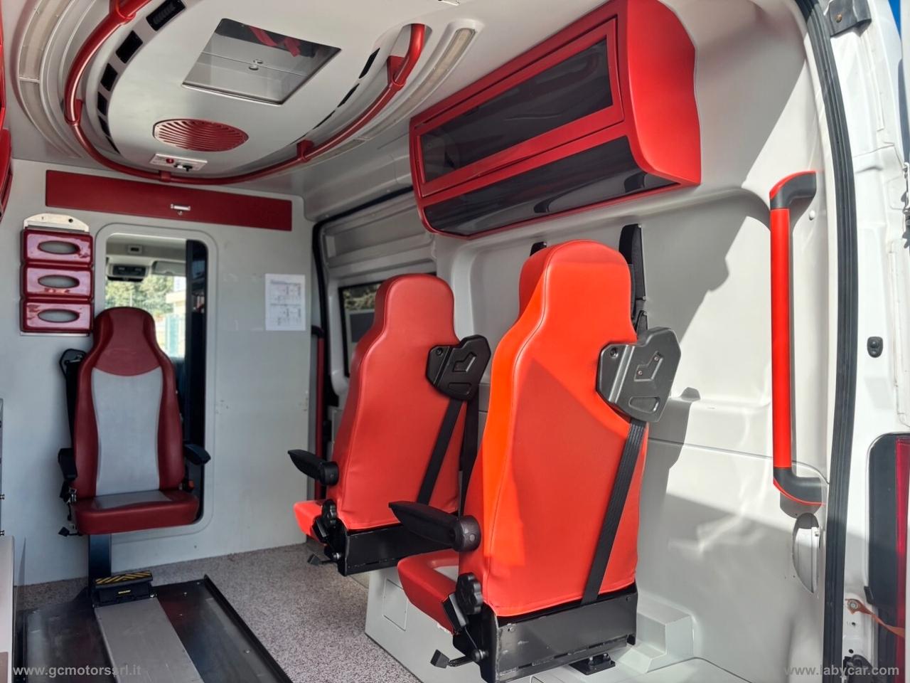 Fiat Ducato 33 2.3 MJT 150CV Allestimento Ambulanza