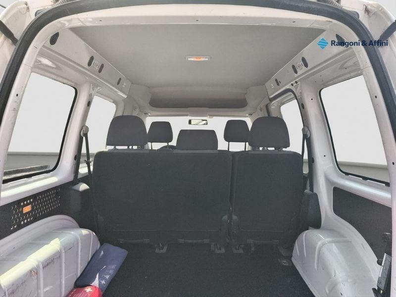 Volkswagen Caddy 2.0 TDI 102 CV DSG Kombi