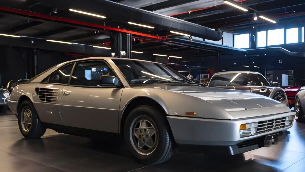 Ferrari Mondial 3.2 '''SOLO''' 7100KM