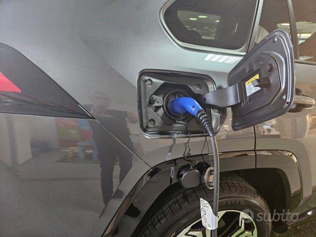 SUZUKI Across Hybrid Plug-in 4x4 - Demo