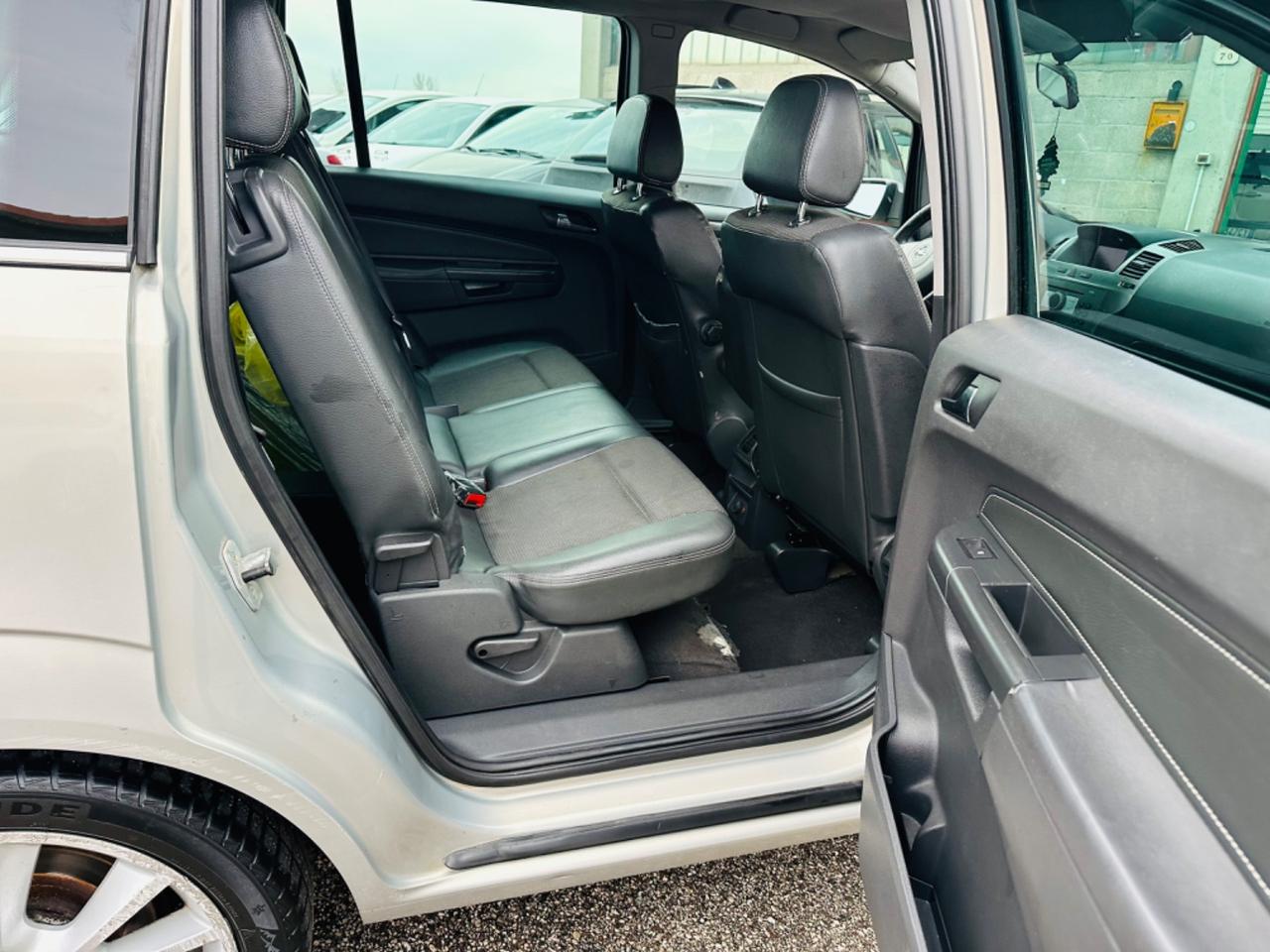 Opel Zafira 1.9 CDTI 120CV Cosmo