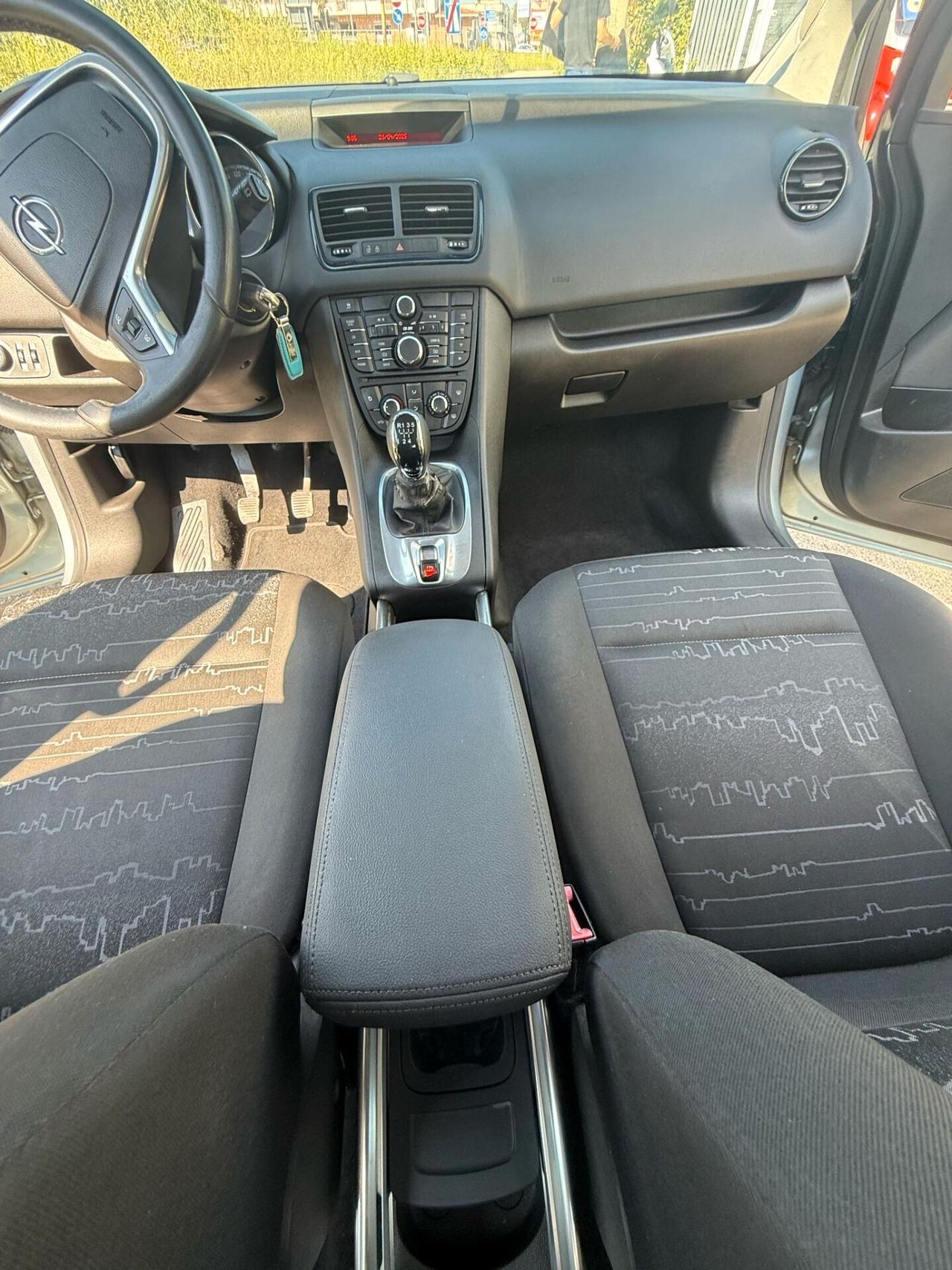 Opel Meriva 1.3 CDTI 95CV ecoFLEX Cosmo