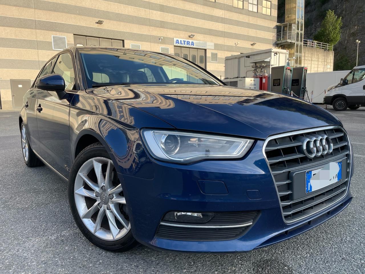 Audi A3 SPB 1.6 TDI 110CV S tronic / NEOPATENTATI