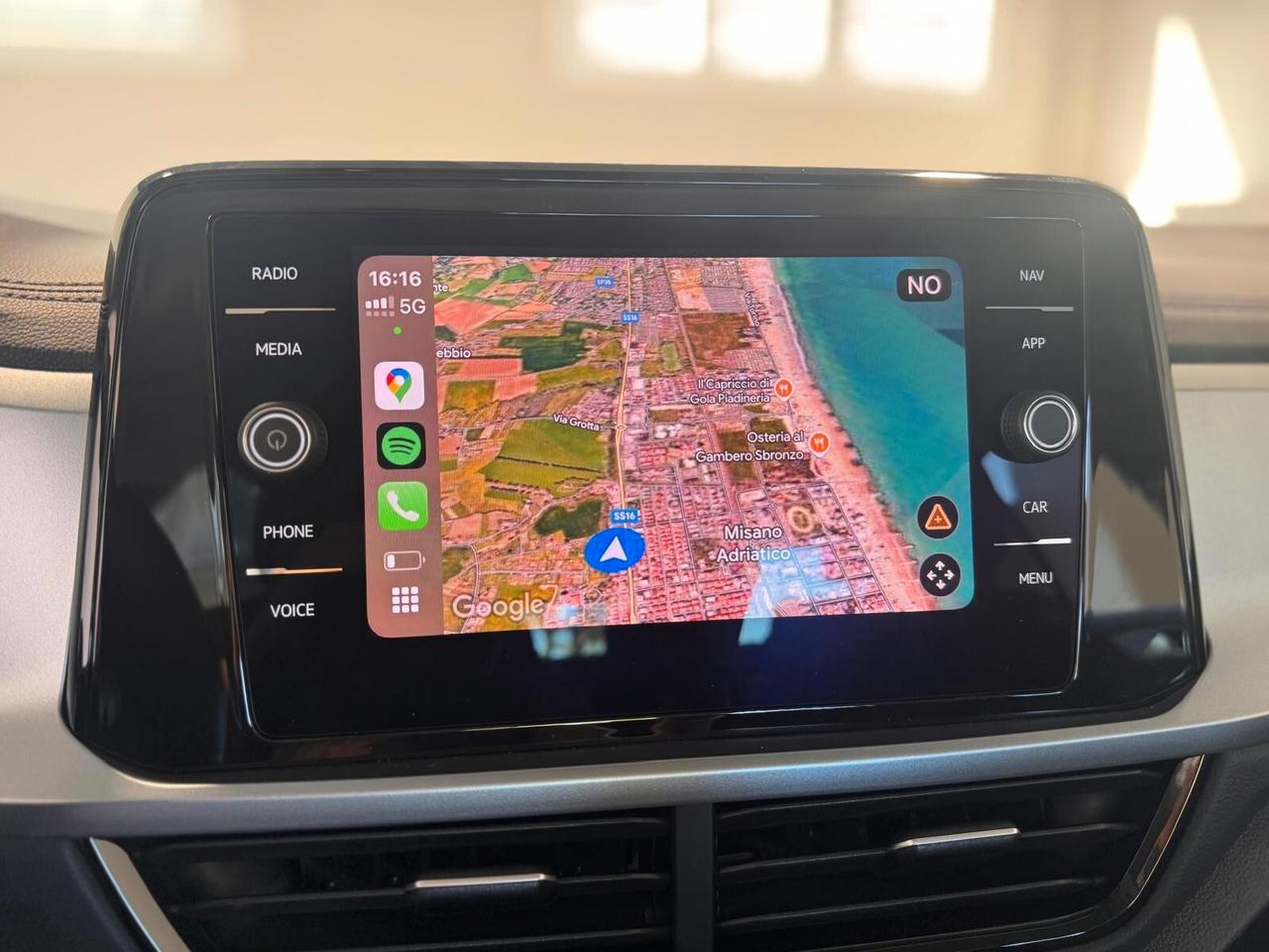 Volkswagen T-Roc 1.5 TFSI DSG 150CV CARPLAY LED ACC COCKPIT