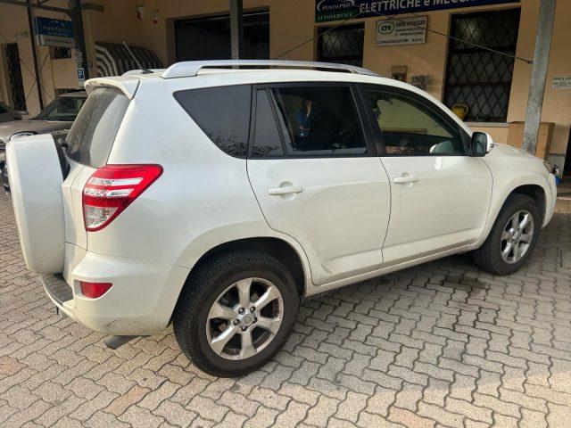 TOYOTA RAV 4 RAV4 2.2 D-4D 150 CV DPF PDC