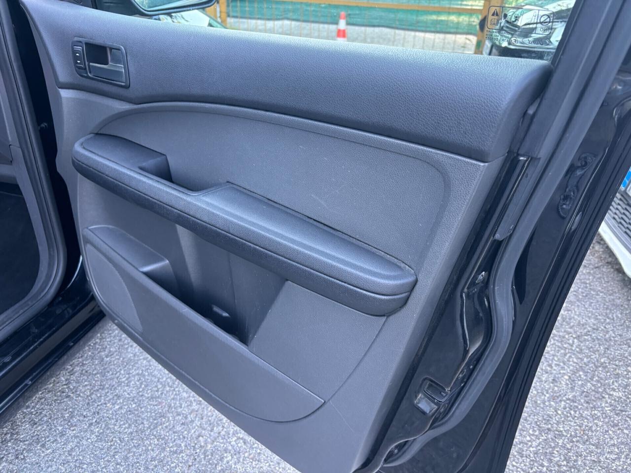 Ford Focus C-Max 1.6 BENZINA 16V Ghia
