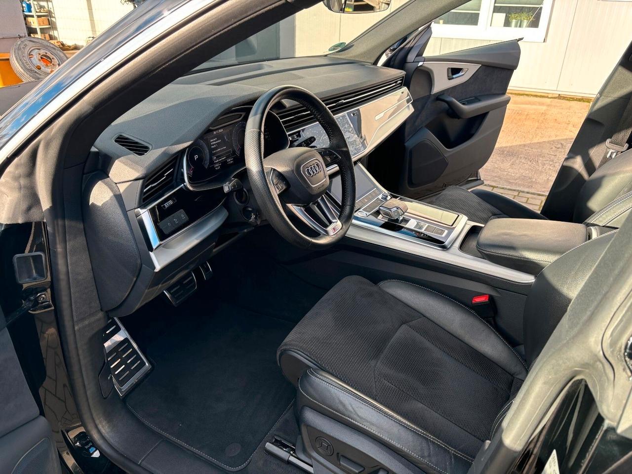 Audi Q8 45 TDI quattro tiptronic Sport