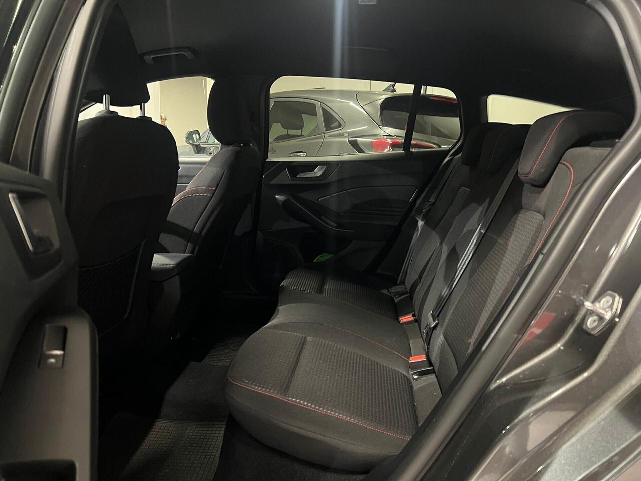 Ford Focus 1.0 EcoBoost Hybrid 125 CV 5p. ST-Line