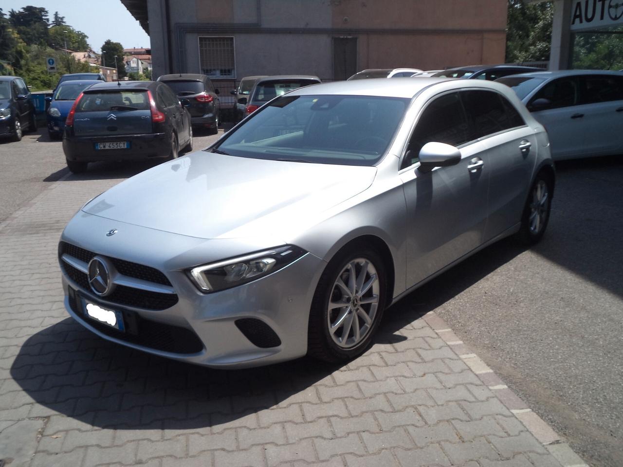 Mercedes-benz A 180 A 160 d Automatic Executive ok neopatentati