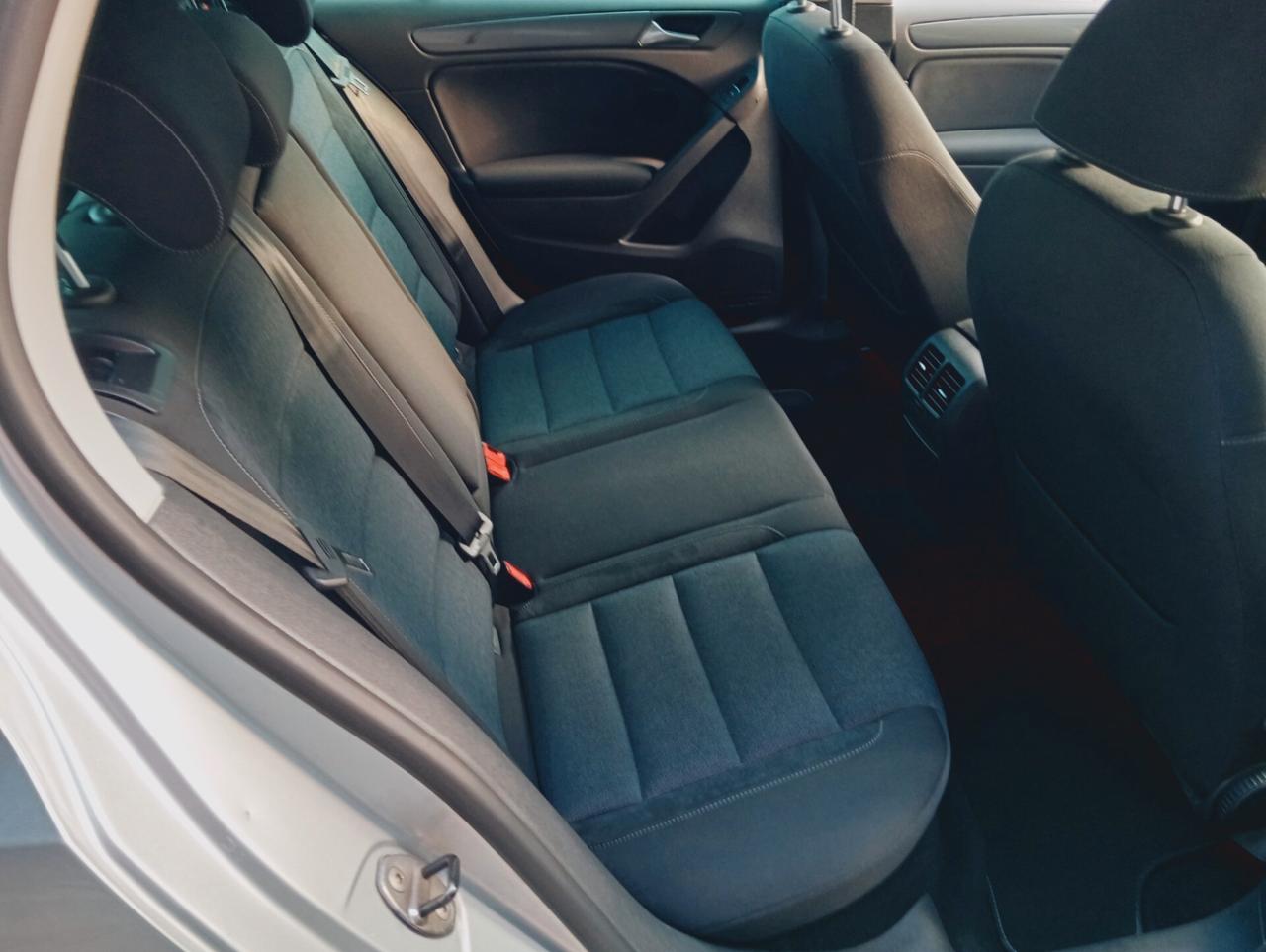 Volkswagen Golf 6 1.6 TDI DPF 5p. Highline