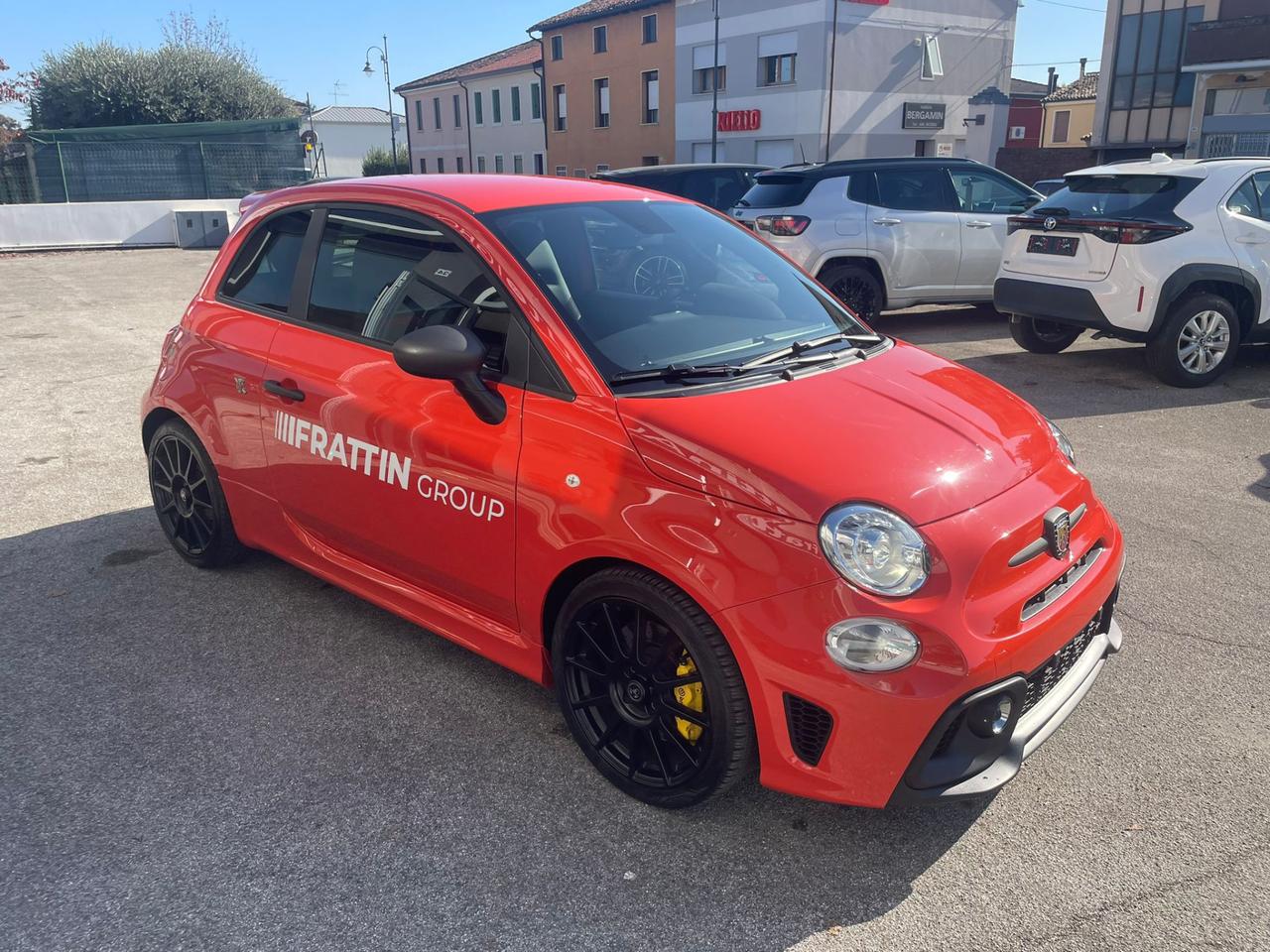 ABARTH 695 1.4 TURBO T-JET 180 CV M.T.