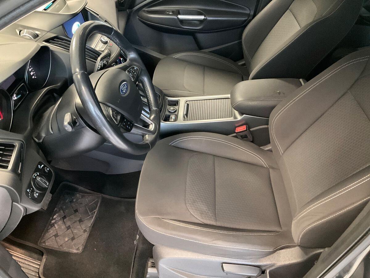 Ford Kuga 1.5 Tdci 120cv Automatica Titanium