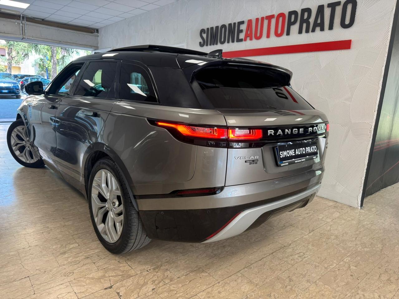 Land Rover Range Rover Velar Range Rover Velar 2.0D I4 240 CV R-Dynamic HSE