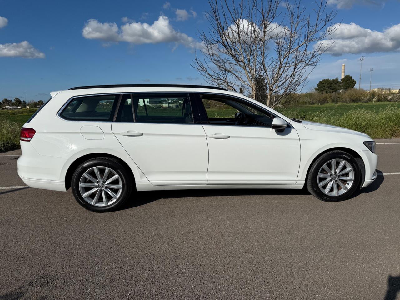 Volkswagen Passat Sw 1.6 TDI DSG Comfortline BlueMotion Technology