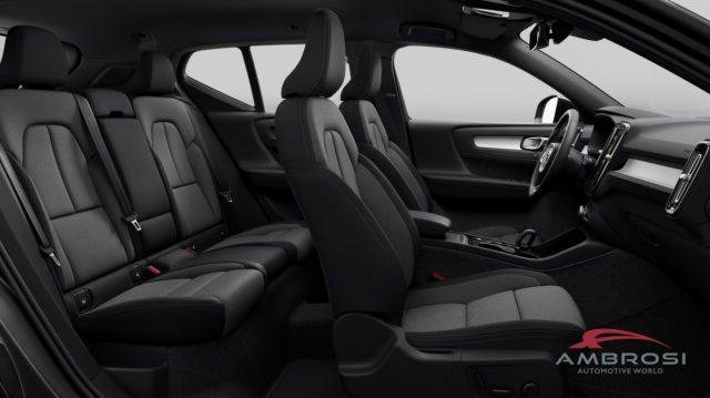 VOLVO XC40 Black Edition B3 Mild hybrid Benzina Plus