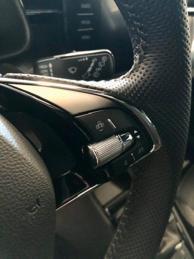 SKODA Kamiq 1.0 TSI 110 CV Ambition #garanziaestesa3anni