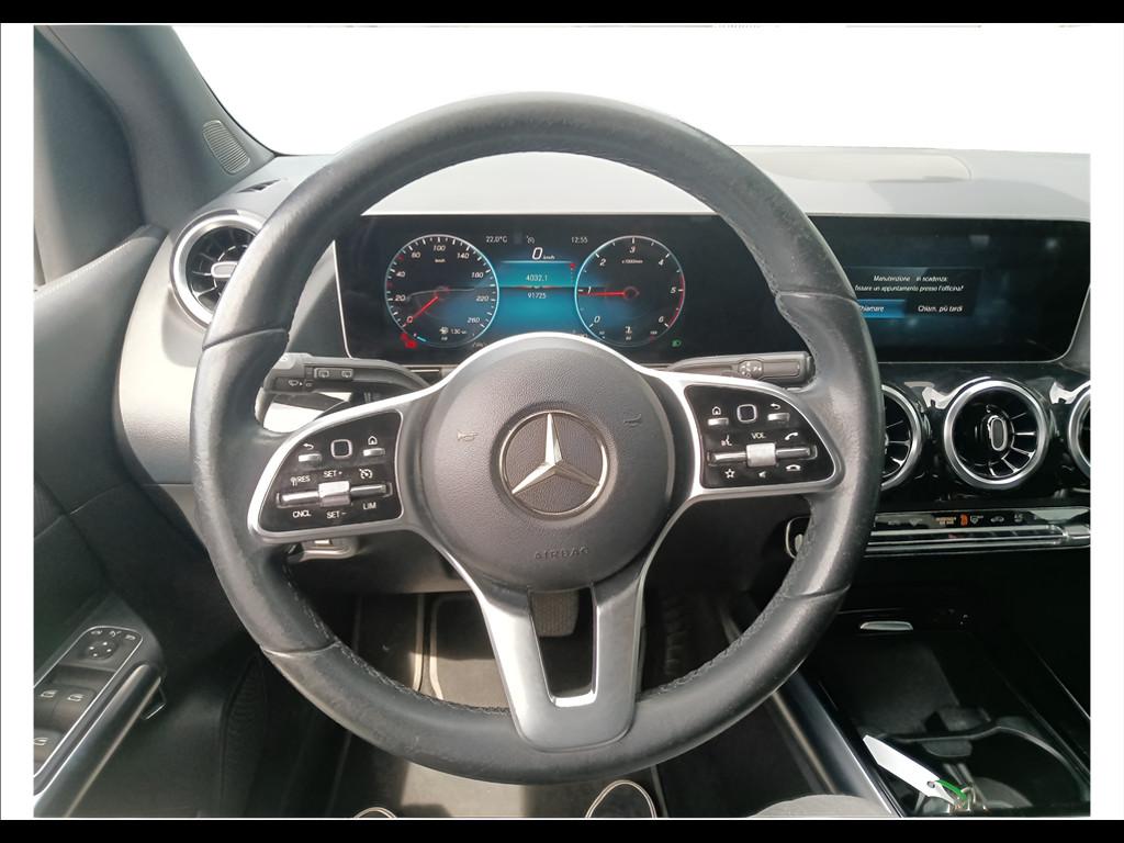 Mercedes-Benz Classe B - W247 2018 - B 180 d Sport Plus auto