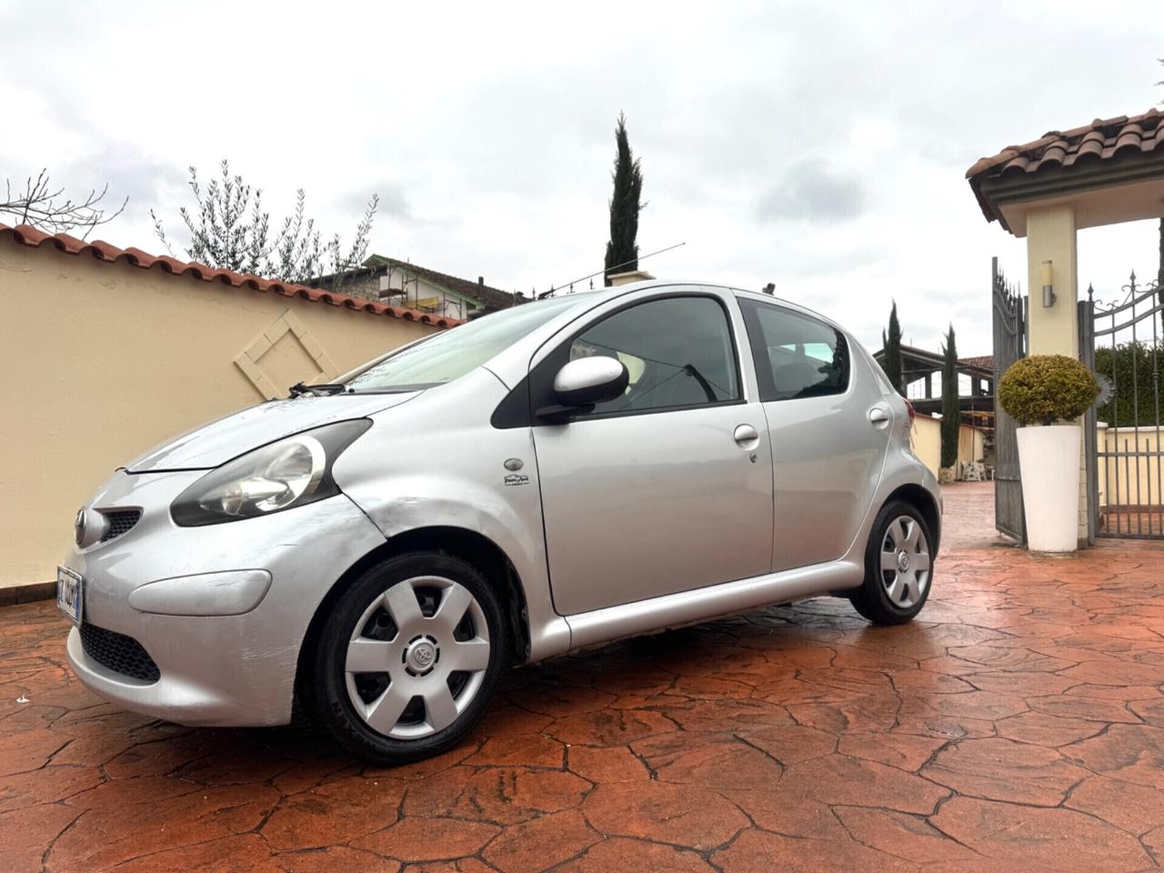 Toyota Aygo 1.0 5porte Consegna tutta Italia