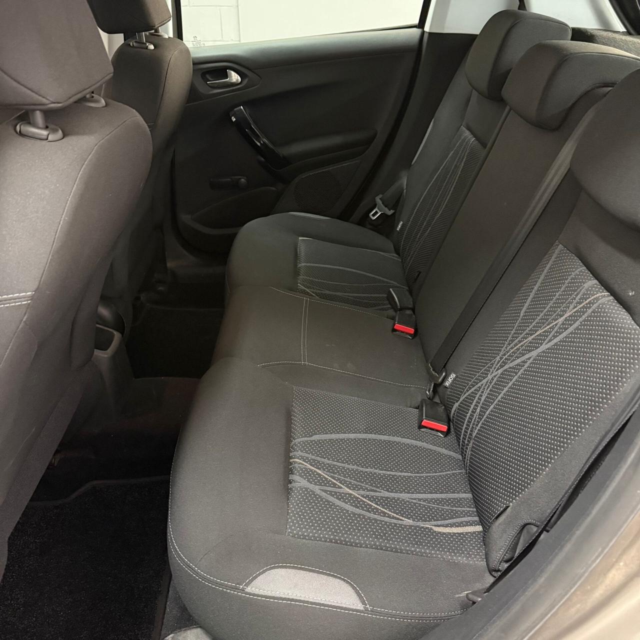 Peugeot 208 1.2 5 porte Allure NEOPATENTATI EURO5B