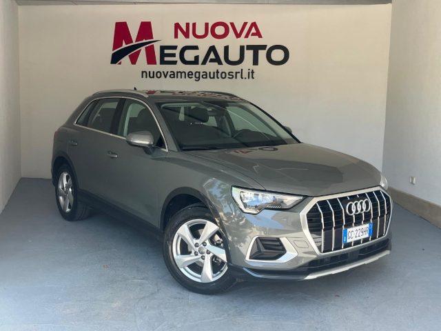 AUDI Q3 35 TDI quattro Business Advanced